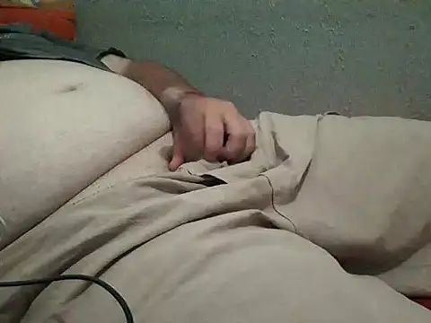 mfreitas005 online show from December 6, 12:45 am