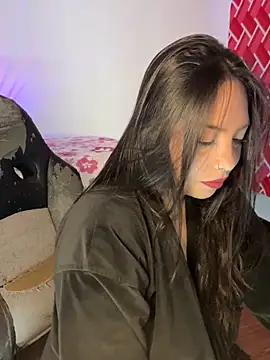 emiily15   online show from September 12, 7:14 pm