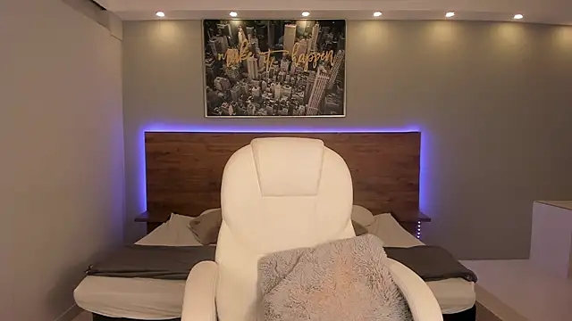 stefycherry online show from March 8, 9:29 pm