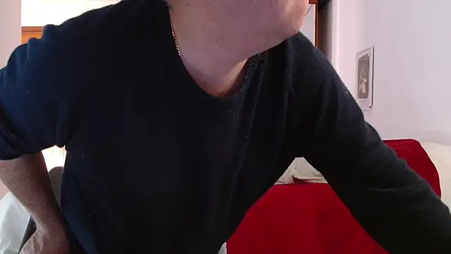 Snapshot of THIAGOEVA chatting on May 11, 8:09 am THIAGOEVA online show from May 11, 8:09 am
