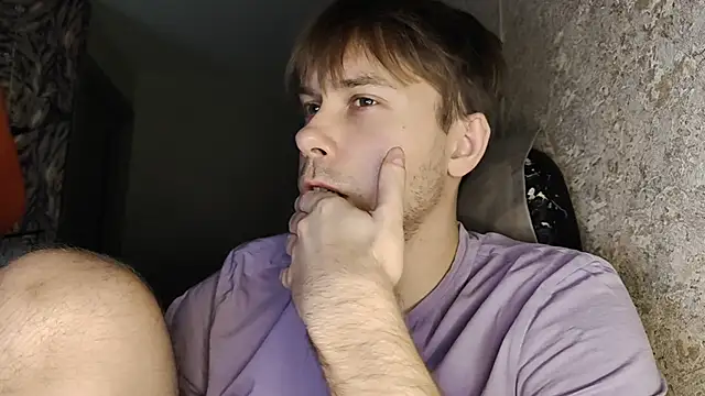 Snapshot of mike_peach chatting on February 7, 10:20 pm mike peach online show from February 7, 10:20 pm