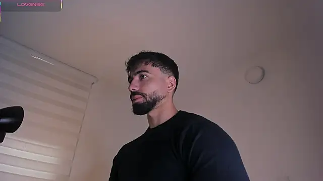 edrick walton1 online show from November 13, 11:53 am