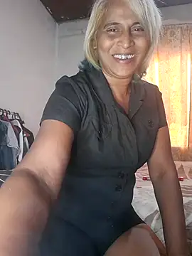 Goodgirlsue 77 online show from April 8, 2:39 pm