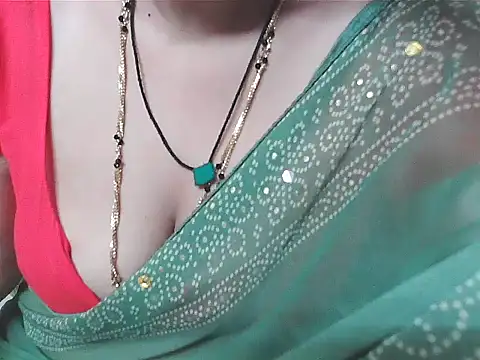 Snapshot of sunitha-3 chatting on January 9, 6:21 pm sunitha-3 online show from January 9, 6:21 pm