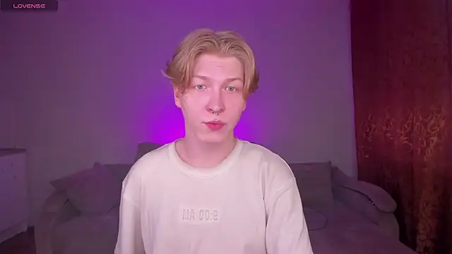 TheMikeSever online show from April 19, 11:53 am