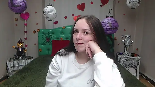 Snapshot of IsabelBlackberry chatting on November 2, 6:05 am IsabelBlackberry online show from November 2, 6:05 am