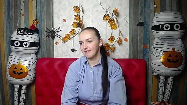 Snapshot of IsabelBlackberry chatting on November 8, 6:02 am IsabelBlackberry online show from November 8, 6:02 am