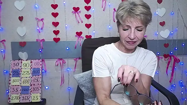 EllaBonito online show from February 21, 12:39 pm