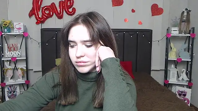 LauraHlot online show from February 21, 1:55 am