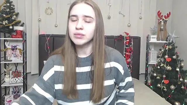 LauraHlot online show from December 23, 6:44 am