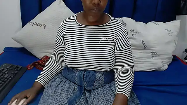 Thickchocolatex2 online show from March 22, 2:15 am