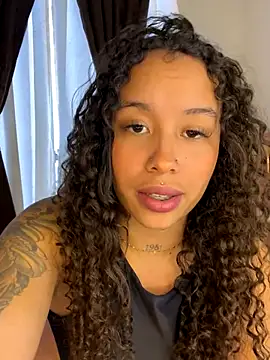 MarieLeon online show from September 25, 9:40 pm