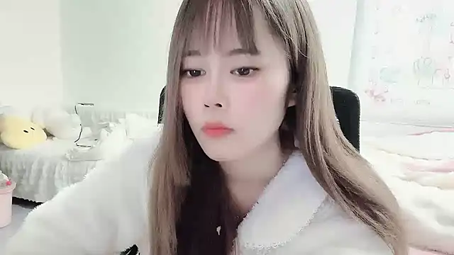 Jia-Xin- online show from December 8, 12:52 pm