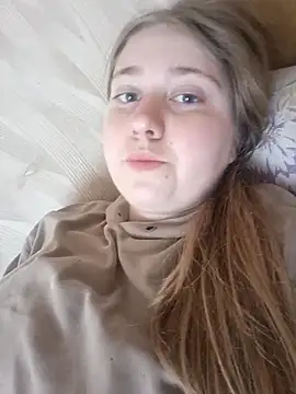 Snapshot of AnastasiaSky19 chatting on April 28, 12:32 pm AnastasiaSky19 online show from April 28, 12:32 pm