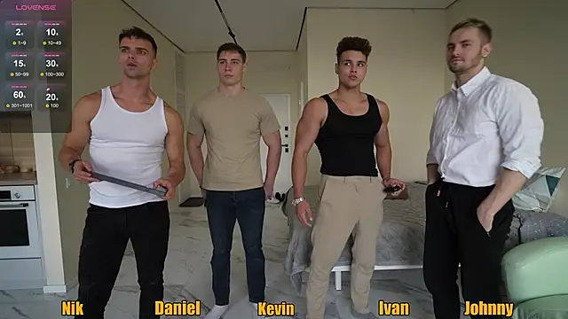 Nik Sharp online show from September 13, 3:01 pm