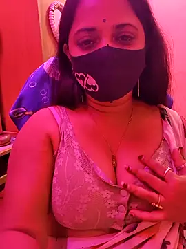 Snapshot of nisha_baby2 chatting on February 4, 9:09 pm nisha baby2 online show from February 4, 9:09 pm