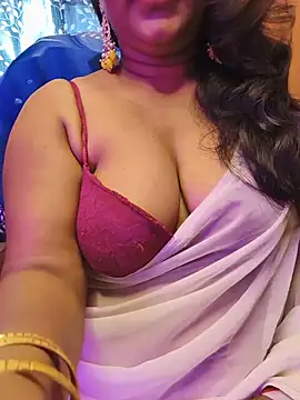 Snapshot of nisha_baby2 chatting on July 13, 1:30 am nisha baby2 online show from July 13, 1:30 am