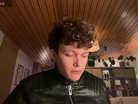 Snapshot of ccamilo-andress chatting on January 10, 8:43 pm ccamilo-andress online show from January 10, 8:43 pm