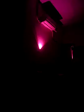 Snapshot of Shubuu__x chatting on February 22, 9:13 pm Shubuu x online show from February 22, 9:13 pm