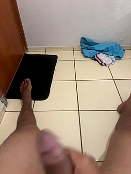 Snapshot of Akdablio chatting on October 30, 8:09 pm Akdablio online show from October 30, 8:09 pm