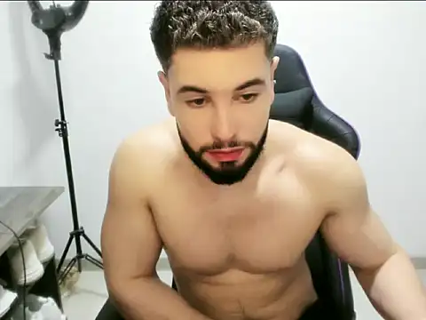 Antony cast online show from March 7, 4:20 am