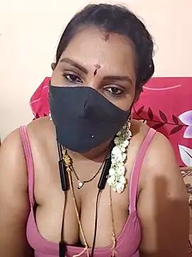 Snapshot of nisha_20 chatting on February 27, 3:05 pm nisha 20 online show from February 27, 3:05 pm