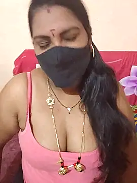 Snapshot of nisha_20 chatting on March 2, 8:38 am nisha 20 online show from March 2, 8:38 am