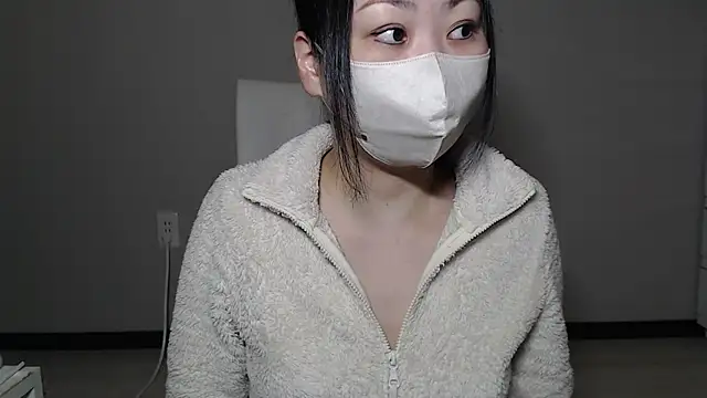 Snapshot of Hika-Channel chatting on January 1, 1:26 am Hika-Channel online show from January 1, 1:26 am