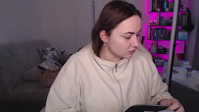 SexyWitch 666 online show from February 11, 6:40 am