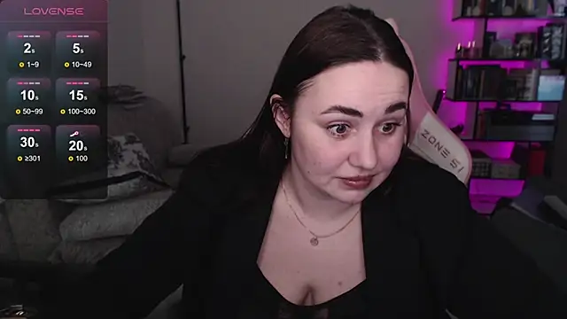 Snapshot of SexyWitch_666 chatting on March 11, 10:54 am SexyWitch 666 online show from March 11, 10:54 am