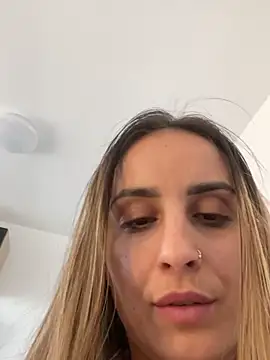 Daisyforyou online show from March 6, 11:36 am