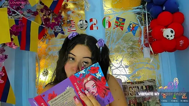 Snapshot of melaniecooperr chatting on July 7, 3:31 am melaniecooperr online show from July 7, 3:31 am