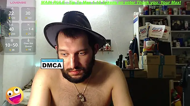 Snapshot of BISEXGOOD777 chatting on March 15, 12:36 am BISEXGOOD777 online show from March 15, 12:36 am