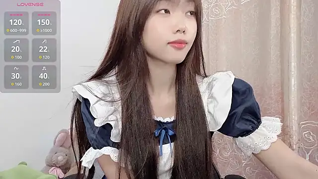 Lvy--v online show from November 18, 10:47 pm