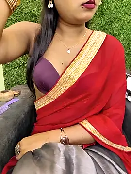 Snapshot of yhona_darling chatting on March 31, 3:45 pm yhona darling online show from March 31, 3:45 pm