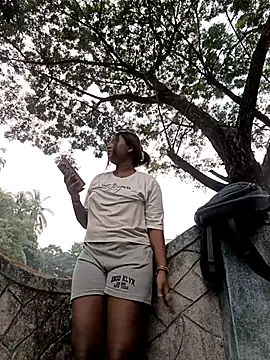 Hot Urvi online show from December 1, 8:19 am