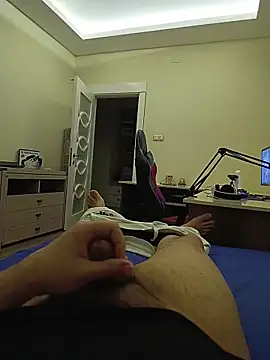 31cektirenbatuu online show from October 23, 9:46 pm