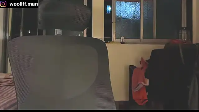 Snapshot of dickpois0n chatting on January 21, 6:23 pm dickpois0n online show from January 21, 6:23 pm