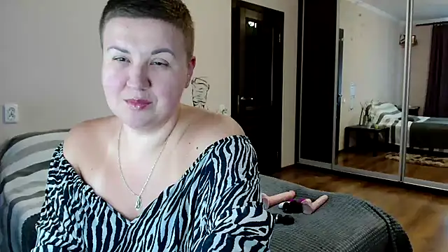 Annet1912 online show from November 5, 9:31 am