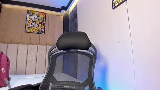 PaigeJayden online show from March 9, 8:35 pm