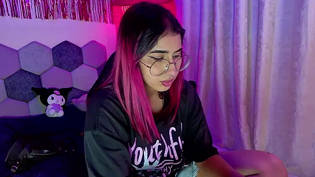 Horny tgn online show from February 21, 6:31 pm