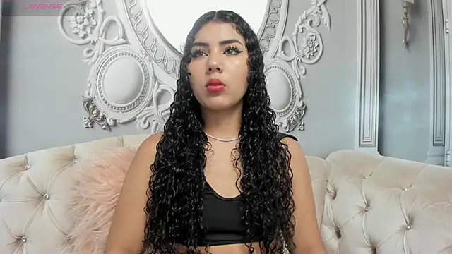 Snapshot of joselyn_sexy_ chatting on February 28, 11:36 am joselyn sexy online show from February 28, 11:36 am