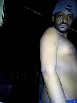 Snapshot of StaccatoCardizem chatting on December 1, 12:04 am StaccatoCardizem online show from December 1, 12:04 am