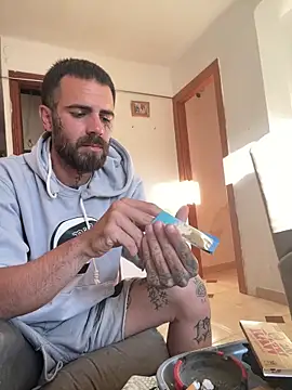 charlye inkkkk online show from April 15, 6:04 pm