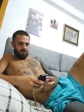 Snapshot of charlye_inkkkk chatting on July 20, 9:06 pm charlye inkkkk online show from July 20, 9:06 pm
