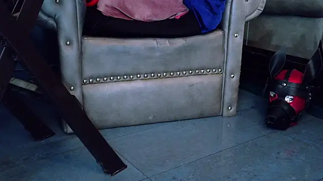 LusstCruella online show from March 23, 4:33 pm