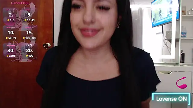 marianaboss29 online show from February 6, 7:40 pm