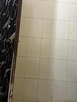 Snapshot of SinfulSensation chatting on January 7, 2:10 am SinfulSensation online show from January 7, 2:10 am