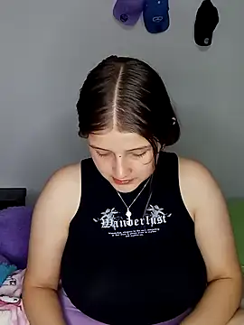 Krysstal tay online show from February 6, 10:21 pm