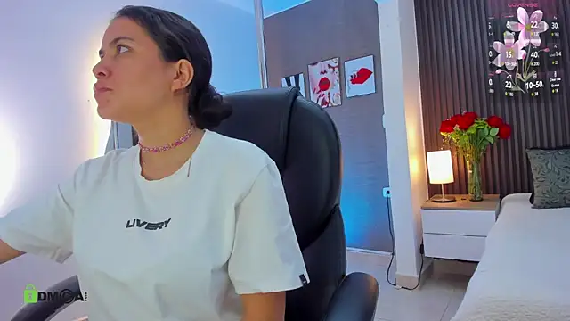 natasha  jackson online show from March 23, 11:36 am